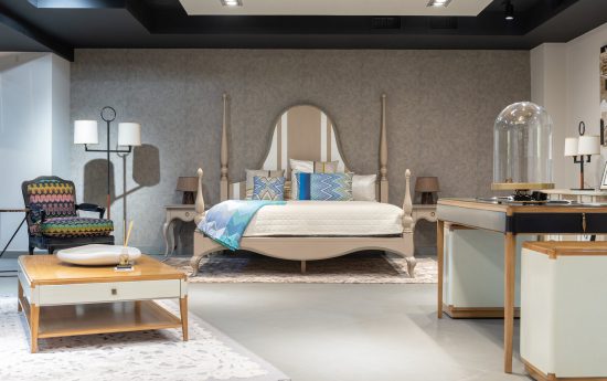 Papatya Desenli Çift Yatak Odası